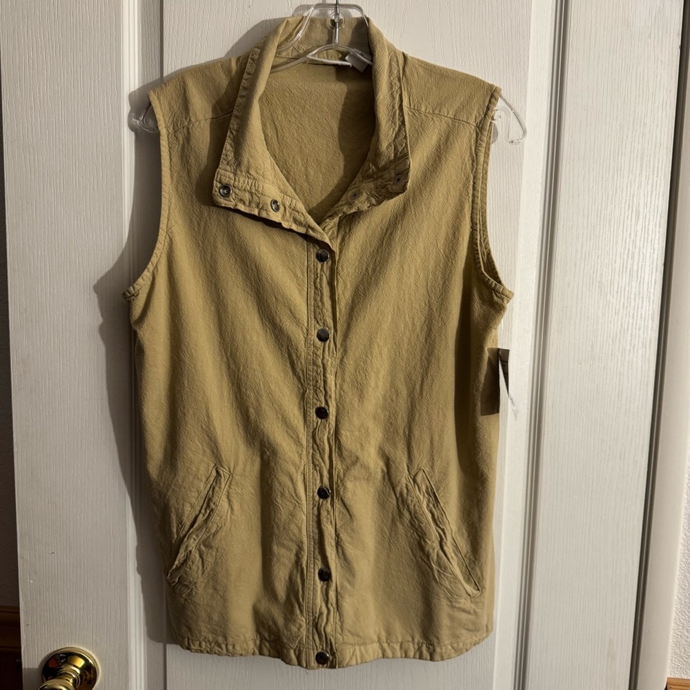 Garment Dyed Tan Vest